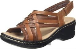 Clarks mulheres couro marrom couro bronzeado Clarks feminino lexi carmen sandálias tipo estilingue RJZRN2403 couro castanho castanho couro castanho