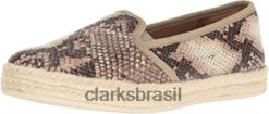 Clarks mulheres mocassim slip-on azella theoni feminino clarks bege com estampa de cobra sintética RJZRN2583 estampa de cobra sintética bege