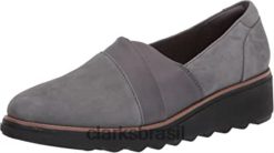 Clarks mulheres sapato feminino sharon pump clarks camurça cinza escuro RJZRN1551 camurça cinza escuro