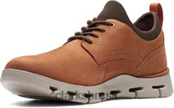 Clarks unissex Clarks Nature x dois sapatos nobuck em RJZRN627